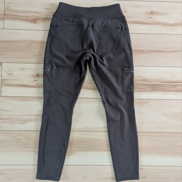 Athleta Headlands Hybric cargo Tights Arbor Olive - Picture 11 of 11